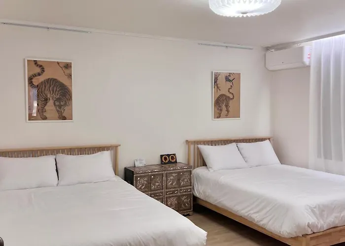 Yojae 요재, 수영역1분 방3,화장실2 釜山